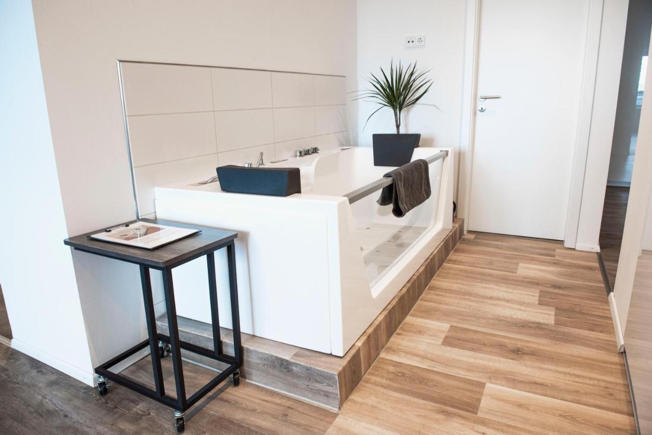 Luxus Suite im Herzen von Kempten***** +Parkplatz Buitenkant foto